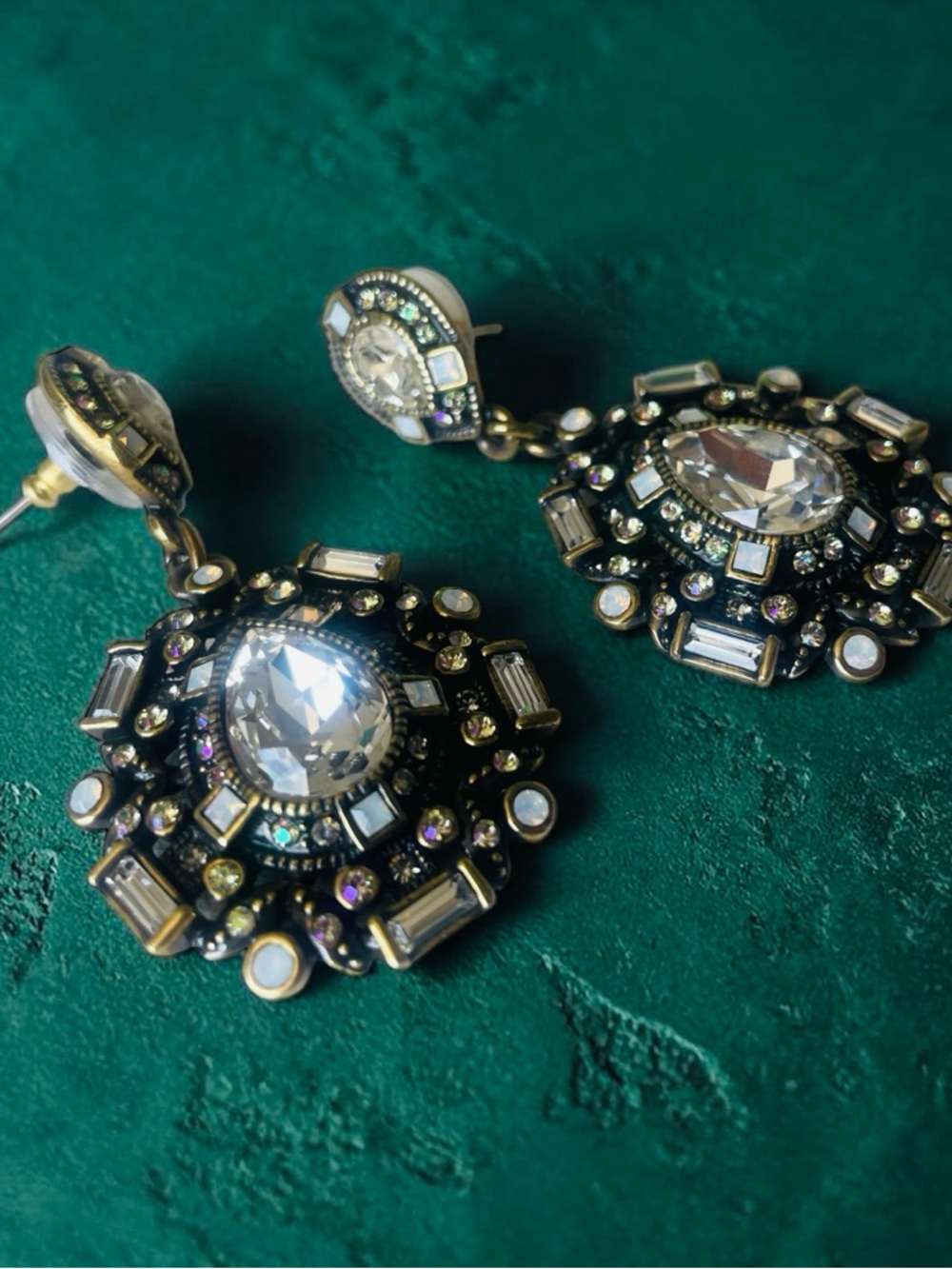 Vintage Heidi Daus Dazzling Decade Drop Statement Earrings